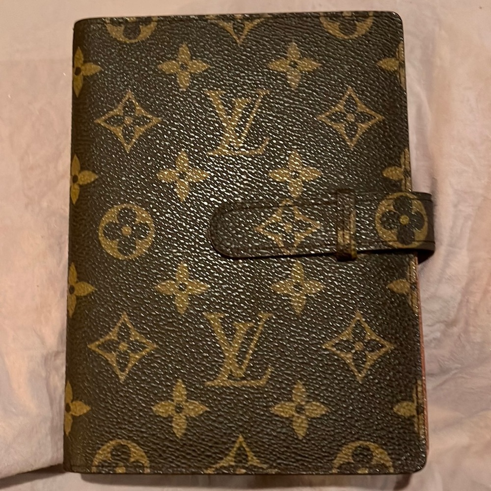 Authentic Louis Vuitton passport holder